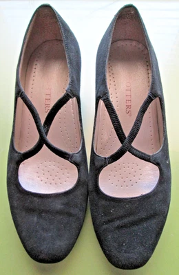 Trotters Jaime #T2481-815 Black Suede Pumps 7.5 WW in orig box VG - Ex cond. - Image 1 of 4