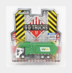 1:64 GREENLIGHT Mack Granite Refuse Truck Trasporto Rifiuti 2020 GREEN45120C - Foto 1 di 2