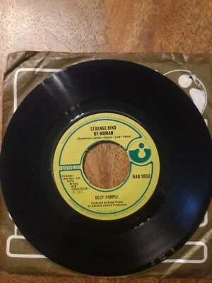 DEEP PURPLE STRANGE KIND OF WOMAN 45 RPM VINYL SINGLE - Image 1 of 2
