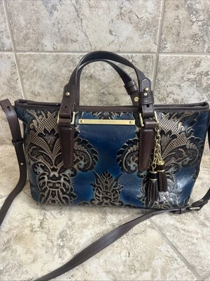 Cartera Brahmin Mini Asher o Medium Asher al fresco azul marino  Foto 1 de 4