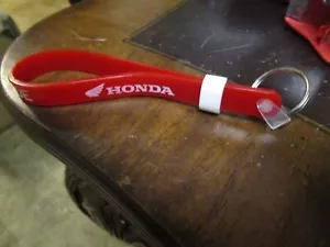 Honda motorcycle I Wanna ride slide key chain new - Foto 1 di 2