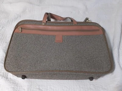 Bolso de Mano Hartmann Tweed 22" Triple Compartimento - Cuero COMO NUEVO Foto 1 de 4