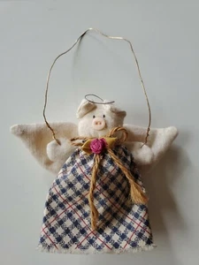 Adorno de Navidad vintage hecho a mano cerdo ángel años 90 arte popular casa de campo  - Imagen 1 de 5