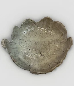 Beige Studio Art Pottery Trinket Cabbage Leaf Tray Signed Glazed Neutral Cream - Picture 1 of 17