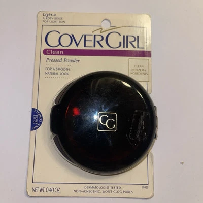 VINTAGE Cover Girl Pressed Powder Clean light 4 Sealed Make-Up - Image 1 of 2