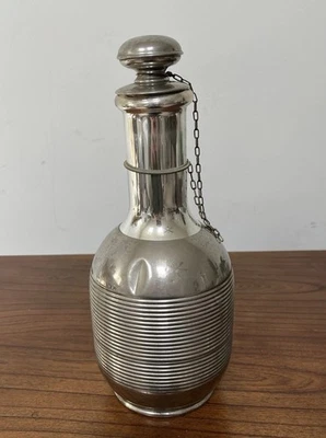 Botella térmica vintage de 1900 "Genie" jarra cromada aislada tapa de corcho Art Deco Foto 1 de 4
