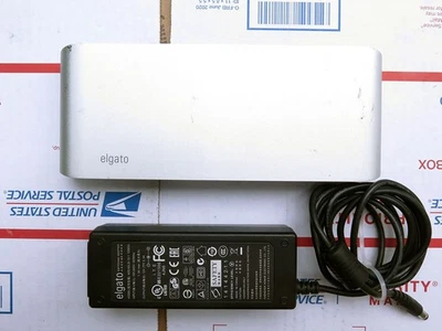 Elgato Thunderbolt 2 Dock – With Power Adapter - Image 1 of 2