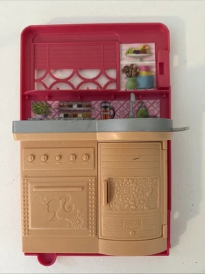 Casa rodante Barbie Glam Pop Up Camper Van 2014 pieza de repuesto cocina puerta trasera rosa Foto 1 de 4