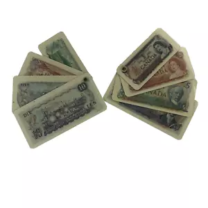 Lot of 2 Canadian Bank Note Folding Keychains Vintage Souvenir Plastic Money - Picture 1 of 12