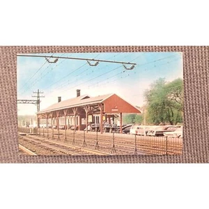 Darien, CT New York, New Haven and Hartford Railroad Station - Vintage Postcard - Picture 1 of 4