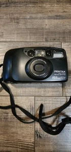 Pentax Ezy Zoom Camera Pre-owned. Box 33 - Picture 1 of 4