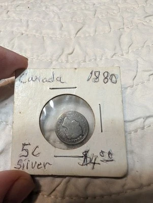 Canada 1880 Silver 5 Cents  Queen Victoria  - Image 1 of 3
