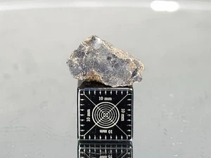 NWA 16520, Lunar (frag. breccia) 1,1 g cara pulida meteorito, muestra de superficie - Imagen 1 de 10