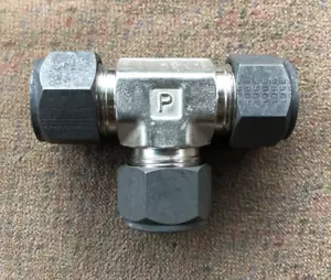 5/8 Tube x 5/8 MNPT x 5/8 Tube 316ss Tee Fitting Parker CPI 10-10-10 JBZ-SS - Picture 1 of 2