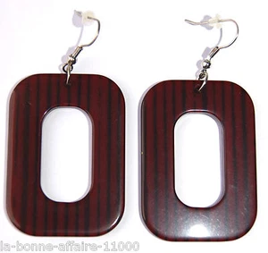 BOUCLES D'OREILLES FANTAISIE PENDANTE rectangle violet rayé noir tendance soirée - Picture 1 of 1
