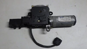 Motor techo corredizo mercedes clase w202 c, pieza número 2028200808 - Imagen 1 de 3