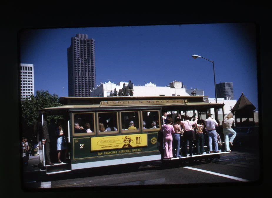 Carro municipal Rwy 1973 San Francisco #7 Powell & Mason Sts - extensión original de 35 mm Foto 1 de 1