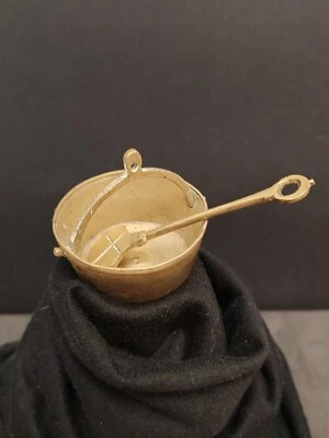 Chaudron Et Sa Cuillère Miniature En Laiton - Photo 1/4