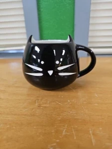 Schwarze Katze Kopf geprägt weiß Schnurrhaare Halloween Keramik Kaffee Tee Becher ~ 3,25" - Bild 1 von 7