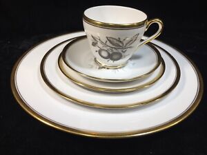 (2) Spode 'Chatham' 4 to 5-PIECE PLACE SETTING, New Shape Cup