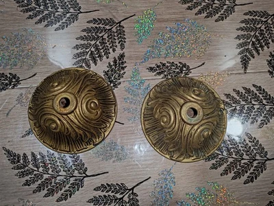 paire De coupelle en bronze lustre rosaces bobeche Pour plafonnier Style Louis16 - Photo 1/4