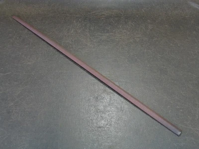 Chevrolet Styleline Fleetline 1949 1950 1951 1952 cupé capó trasero moldura central Foto 1 de 4