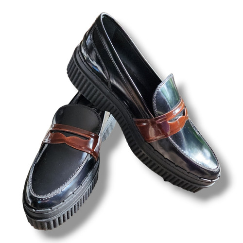 TOD’S Mocassini Tod's neri in vernice con custode marrone da donna taglia 36