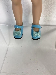 Blaue Mary Jane Puppenschuhe aus Lack mit Schleife für Kish Riley Puppe - Bild 1 von 8