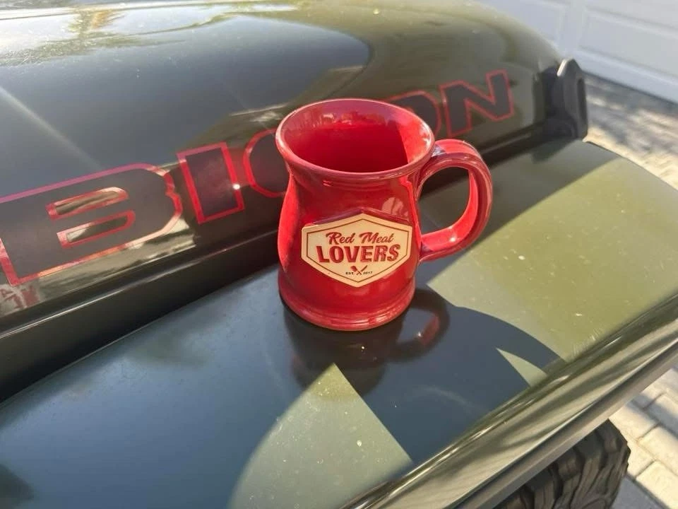 Taza Dunbarton Tobacco & Trust Red Meat Lovers NUEVA sacada de caja sin usar Foto 1 de 1