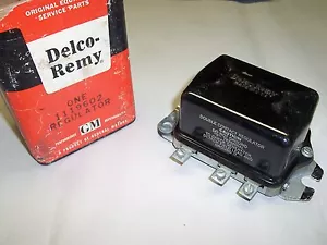 NOS Delco Voltage Regulator - 1958 Pontiac w/ A.C. - GM 1119602 - Foto 1 di 4