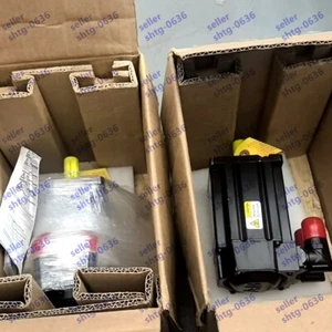 NEW MPL-B330P-SJ22AA Servo Motor in box FEDEX or UPS - Picture 1 of 8