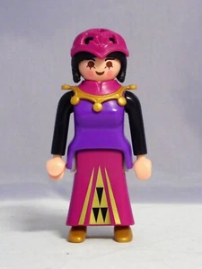 Playmobil  Figur Frau böse Stiefmutter aus 4213 Aschenputtel # 7 - Picture 1 of 1