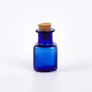 10Pcs Mini Glass Bottles Small Vials Cork Glass Jar Multi Usage Cork Glass New - Picture 1 of 14