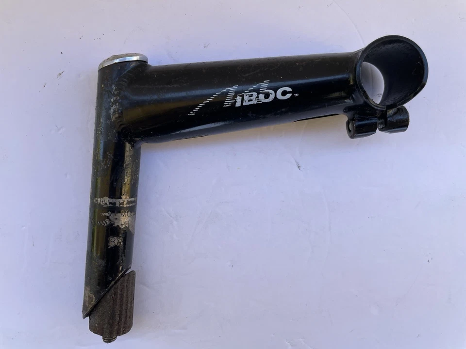 Bicicleta de montaña Mongoose Iboc pluma de vástago negro 22,2” acero vintage de la vieja escuela Foto 1 de 4