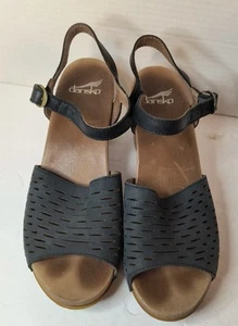 Dansko Denita Black Peep Toe Block Heel Sandals Euro Size 39 US Size 8.5-9 - Picture 1 of 4