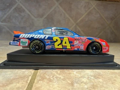 2001 JEFF GORDON DUPONT LAS VEGAS WIN 1/24 REVELL COLLECTION DIECAST NASCAR - Image 1 of 4