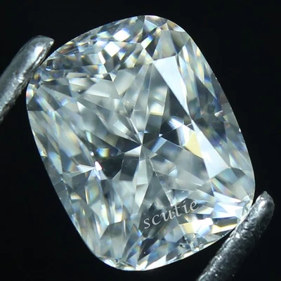 Cojín Largo Diamante Blanco Natural 2.35 Ct EF Color VVS1 Excelente Corte 7x9 MM Foto 1 de 4