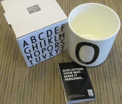 Design Letters Buchstabe O Becher Tasse Porzellan Design by Arne Jacobsen NEU - Bild 1 von 3