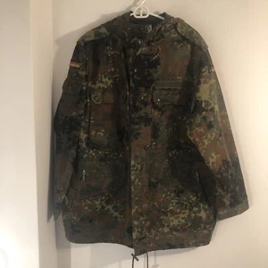 Camouflage  Army Field Jacket Men’s XL Hooded Inner Waist Drawstring - Picture 1 of 9