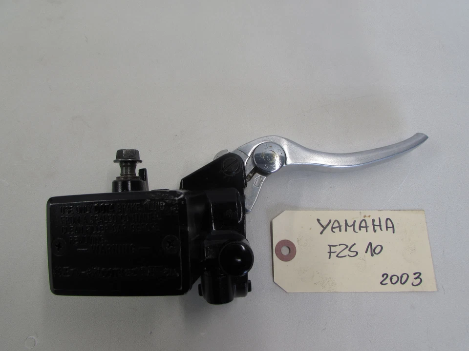 Cilindro maestro de freno izquierdo Yamaha FZ1 2001-2005 Foto 1 de 1