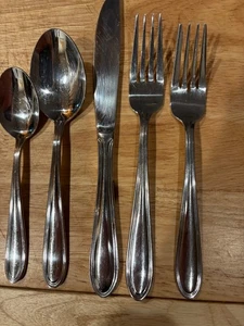 Modern Thread 18/10 (Stainless) by WALLACE SILVER - Picture 1 of 2