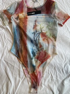 Fashion Nova Women Top XL Brown Abstract Sheer Short Sleeve Lined Bodysuit NWT - Picture 1 of 5