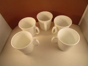 Vintage Corning USA White Glass Set of 5 Coffee Cups Mugs B - Picture 1 of 6