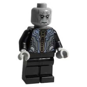 Ebony Maw - Light Bluish Gray Head - Picture 1 of 1