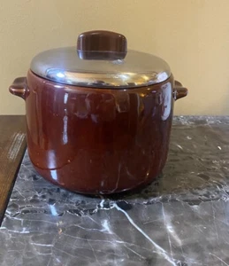 West Bend Pottery Bean Crock Pot With Lid Brown Glaze Casserole Dish 6" 1960's - Picture 1 of 4
