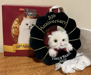 Fancy Feast 2002 Christmas Ornament Plush Kitty Wreath 20th Anniversary NOS VTG - Picture 1 of 4