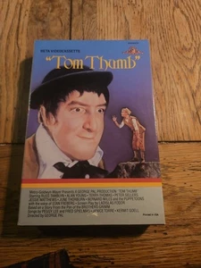 Tom Thumb Bookcase Beta Betamax Tape - Picture 1 of 6