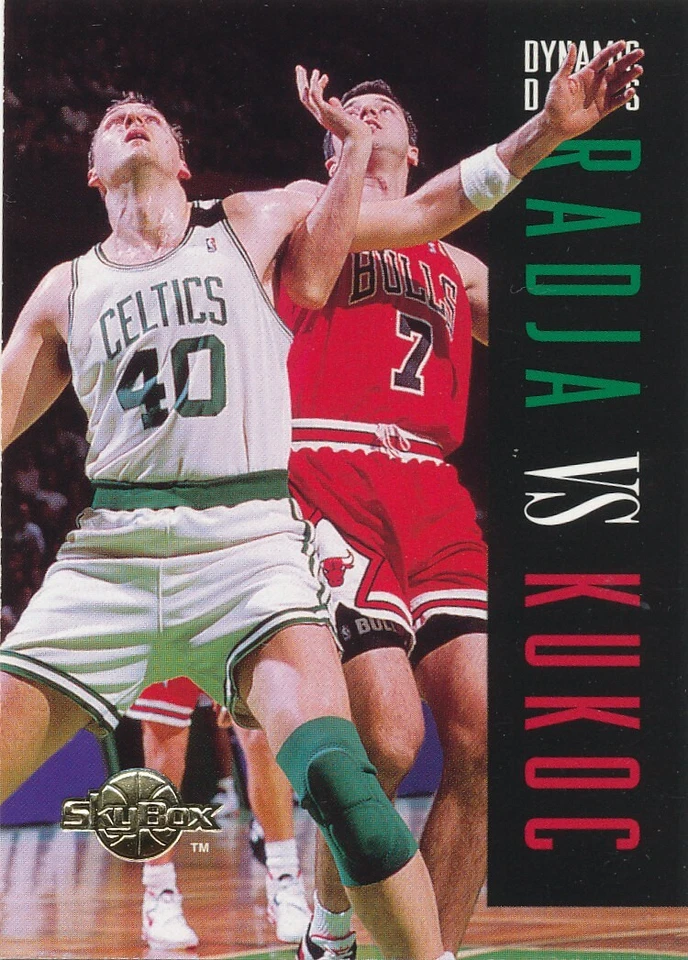 Tarjeta de baloncesto Toni Kukoc 1994-95 Skybox #189 Chicago Bulls Dino Radja Foto 1 de 1