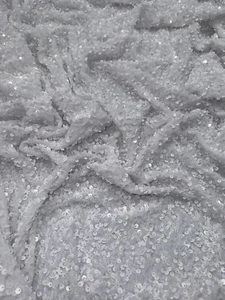 Vestido de lentejuelas blanco de 1 mtr tela de terciopelo ligero elástico..58” de ancho (147 cm) - Imagen 1 de 4