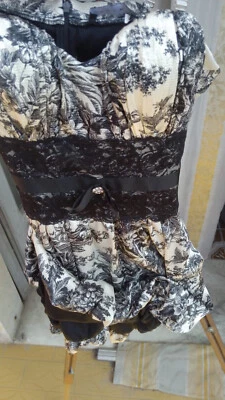 Abito donna serale vintage motivi floreali con decolté e spalline trasparenti. - Immagine 1 di 4